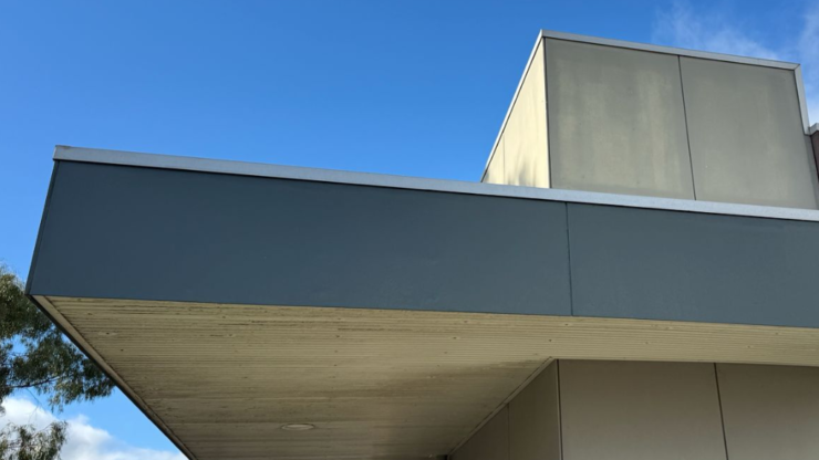 Commercial Shop Awning Exterior Painting in Melbourne